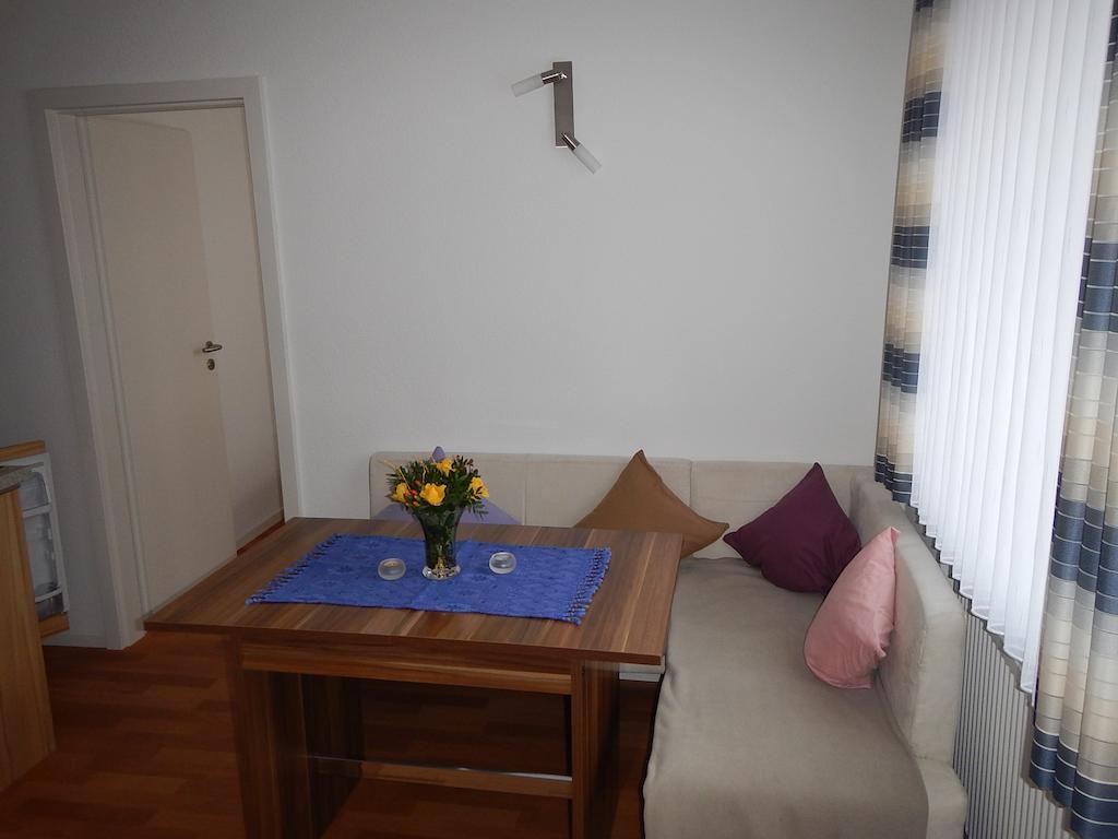 Appartementhaus Eiergrogstube Heligoland Zimmer foto